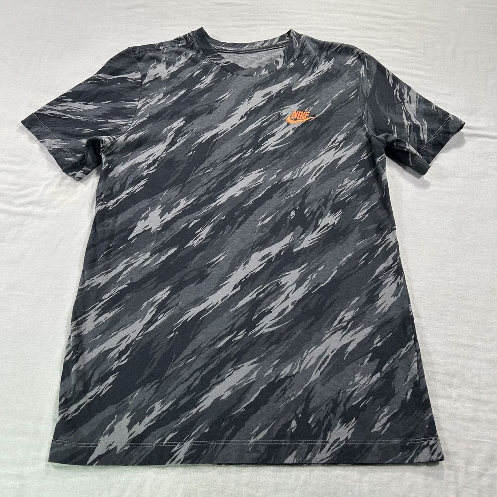 Nike Essential Shirt Mens Small Black Gray Camo Crew Neck Tee Logo Gym Adult